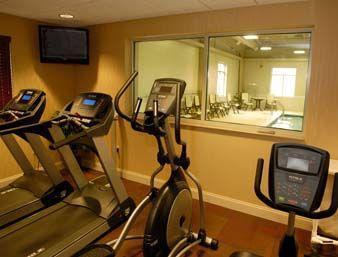 Hampton & Syracuse North Airport Area Hotel 3*